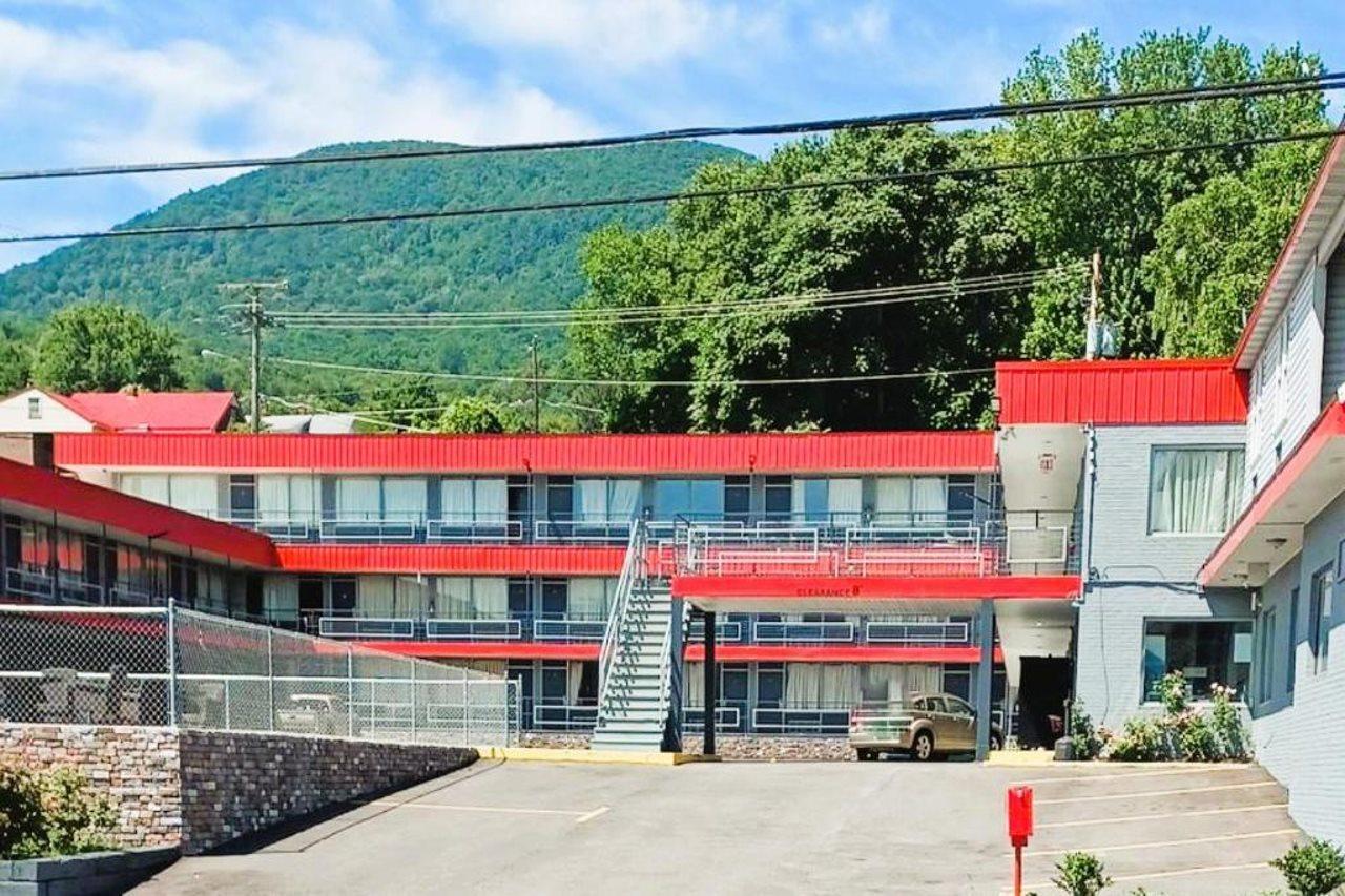 Holiday Lodge Virginia Pearisburg المظهر الخارجي الصورة